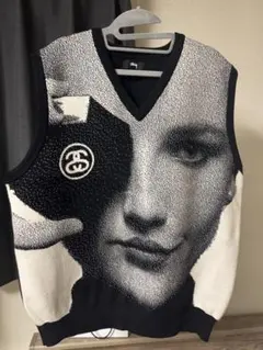 2026年最新】stussy photo jacquard vestの人気アイテム - メルカリ