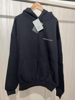 2026年最新】lyft パーカーの人気アイテム - メルカリ