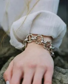 2026年最新】lLIFE botton braceletの人気アイテム - メルカリ