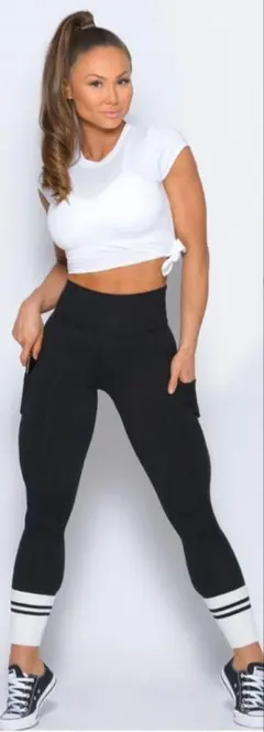 2026年最新】bombshell レギンスの人気アイテム - メルカリ