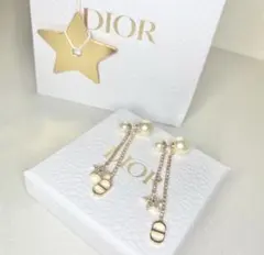 2026年最新】dior ピアス 星の人気アイテム - メルカリ