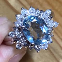 大粒アクアマリン13.88 ダイヤ0.31 プラチナ900リング