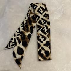 FENDI レオパード柄 ラッピースカーフシルク 2023年購入