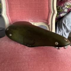 LESADOR デッドストック品本革ダークグリーン サドル