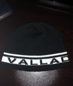 VALLAD STUDIO BEANIE CAP BLK/WHT