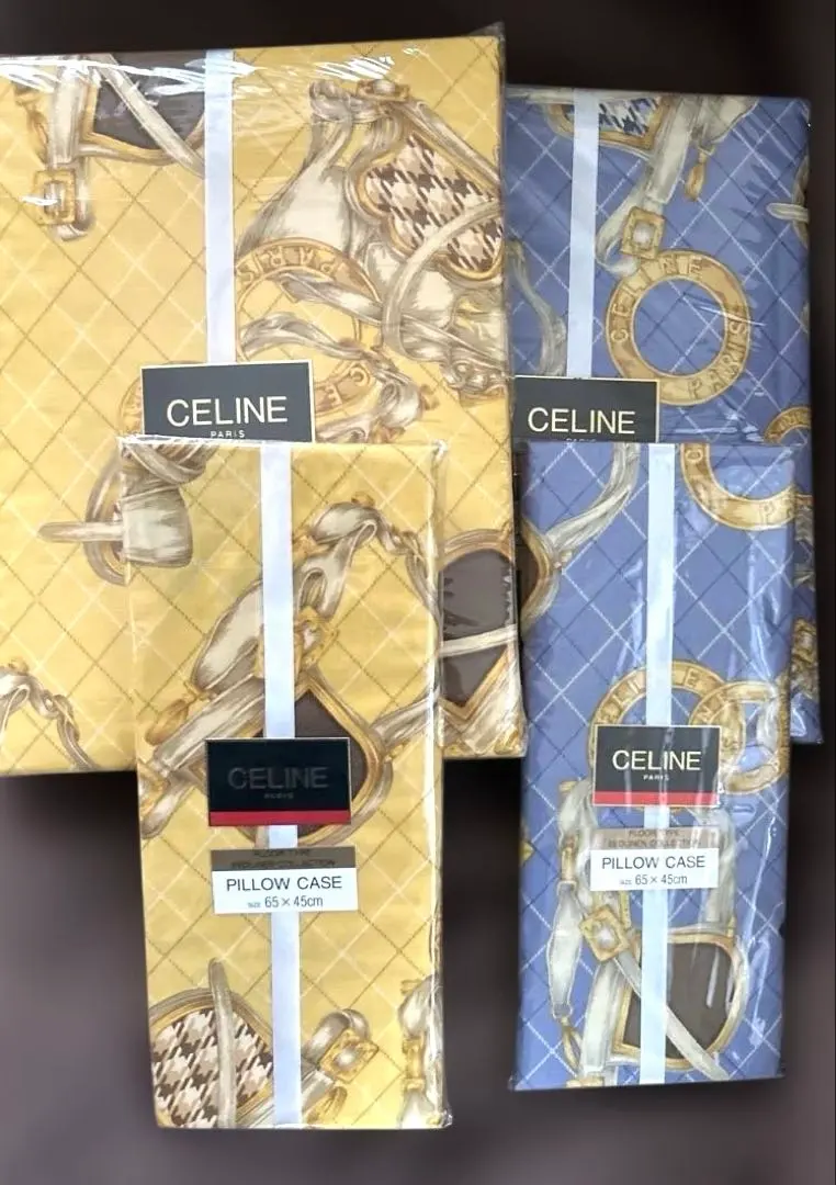2026年最新】celine セリーヌ ピローケースの人気アイテム - メルカリ