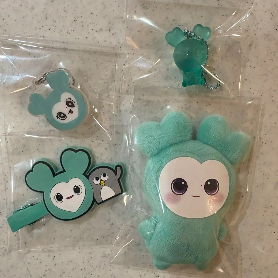 2026年最新】twice ミブリー クリスマスの人気アイテム - メルカリ