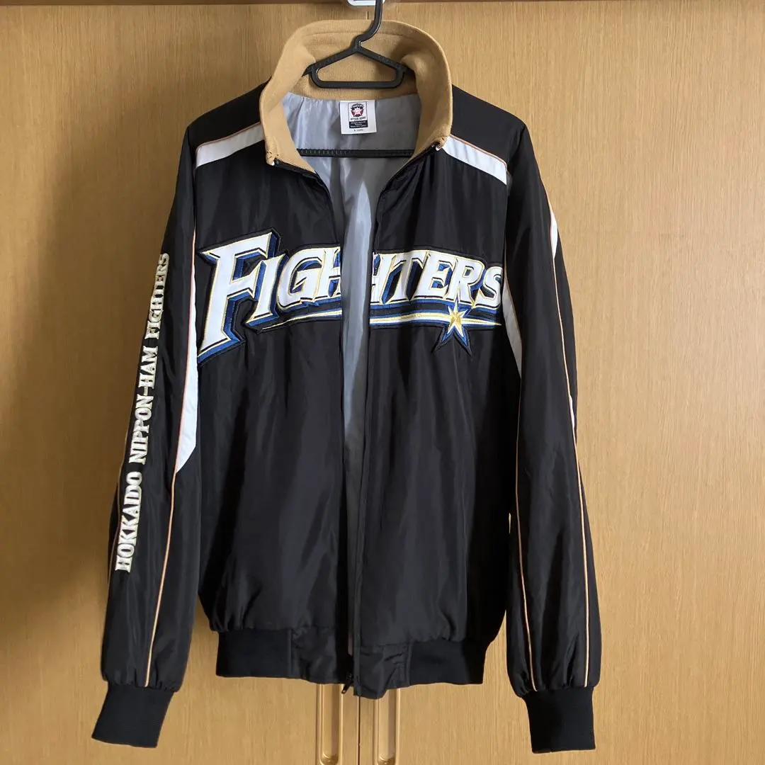 2026年最新】日本ハム ジャンバーの人気アイテム - メルカリ