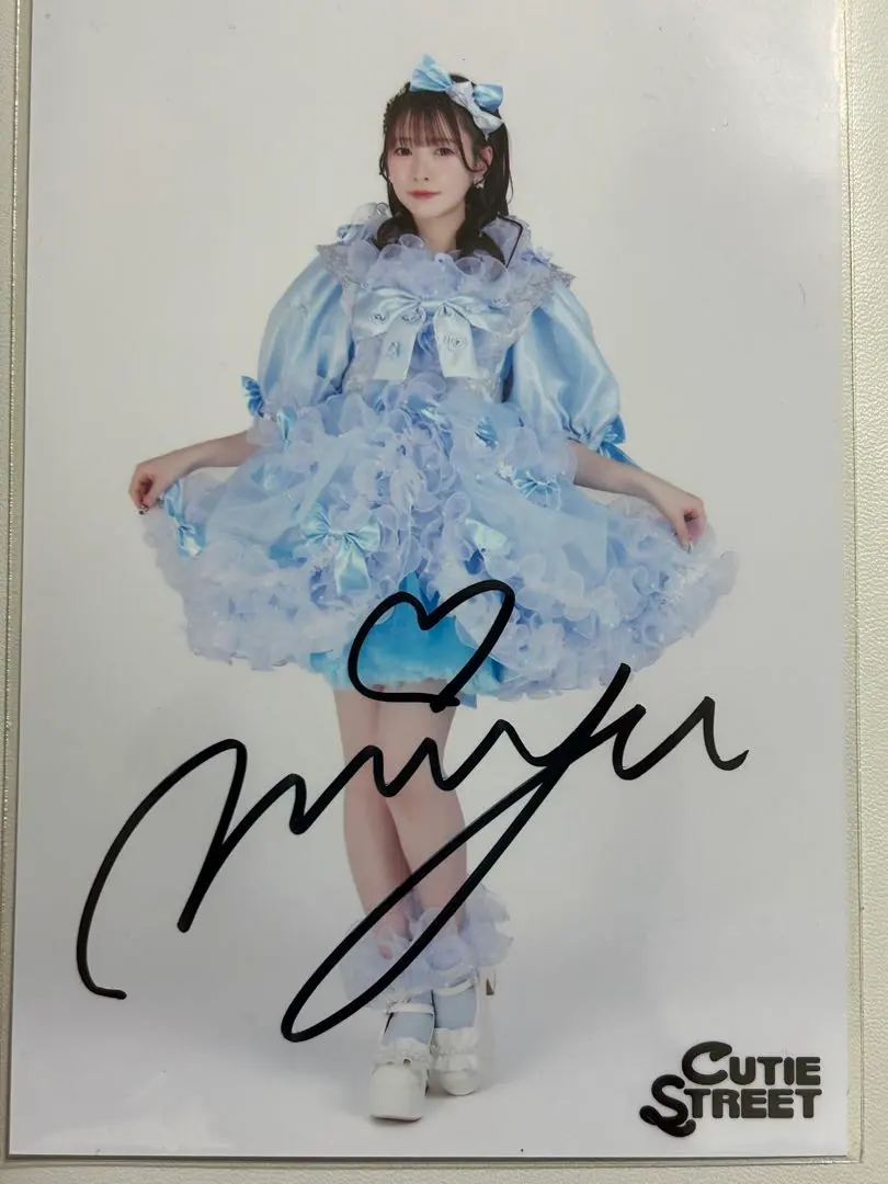 2026年最新】板倉可奈 生写真 サインの人気アイテム - メルカリ