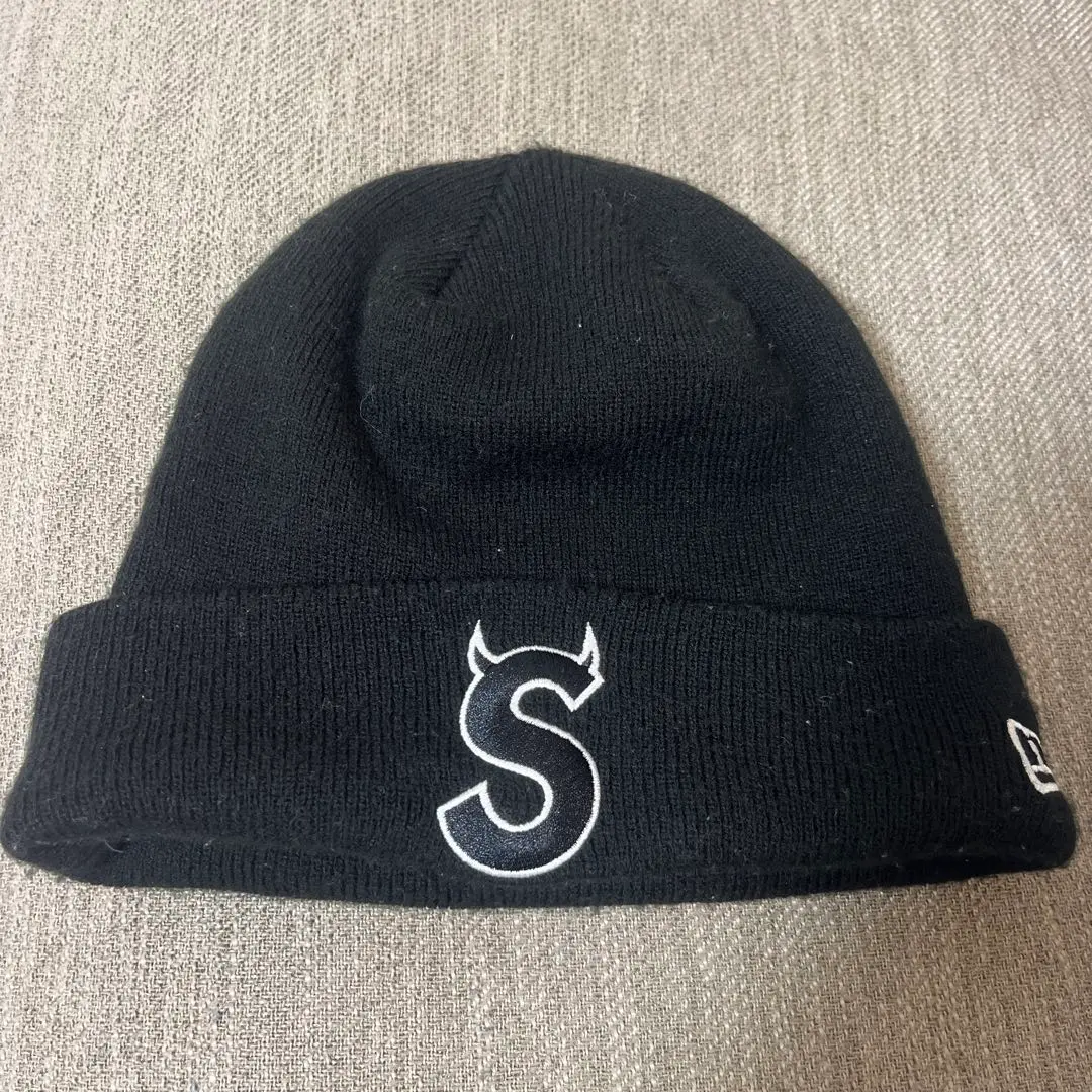 2026年最新】supreme ツノ ビーニーの人気アイテム - メルカリ