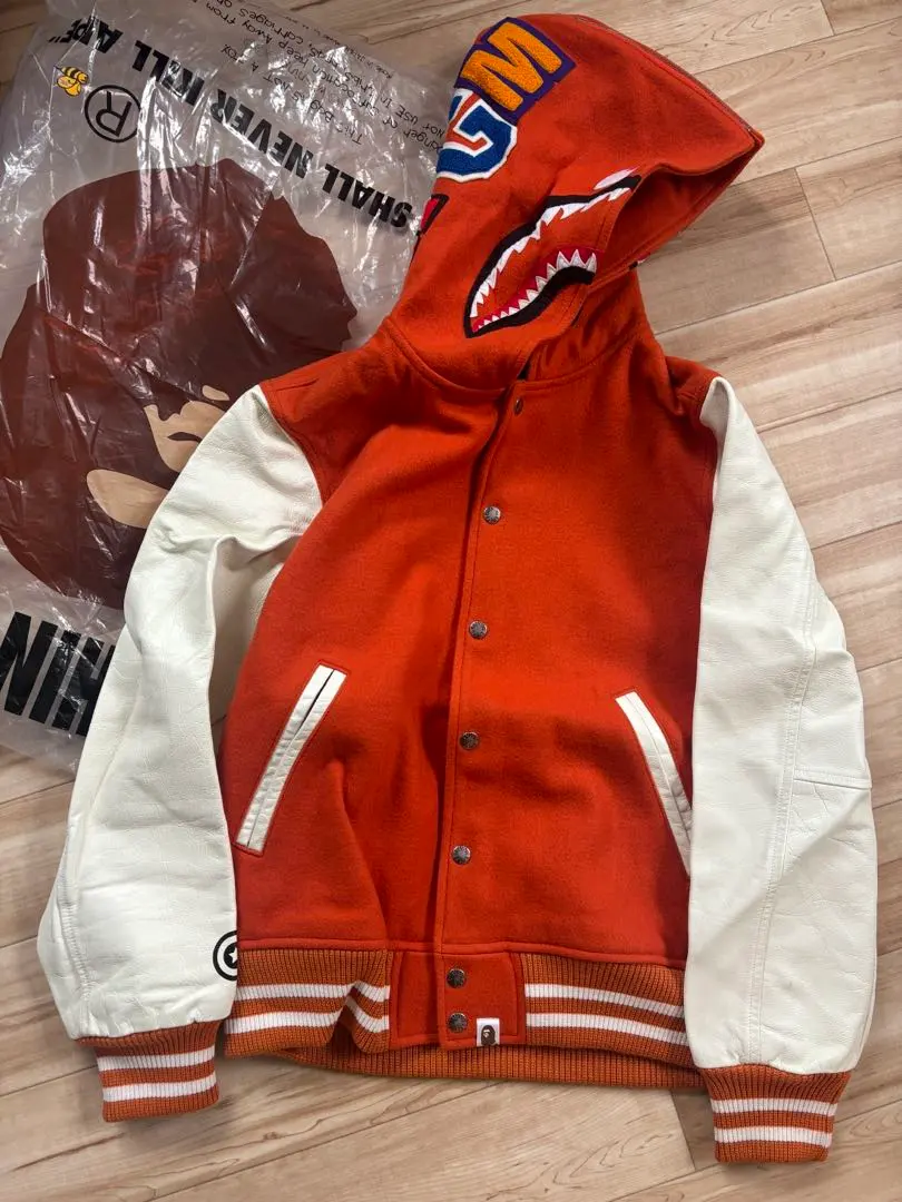 2026年最新】A BATHING APE シャーク スタジャンの人気アイテム - メルカリ