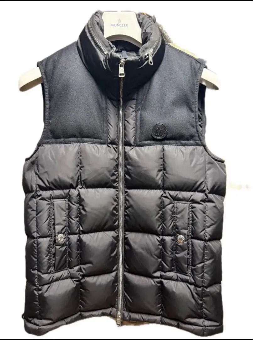 2026年最新】モンクレール CESARの人気アイテム - メルカリ