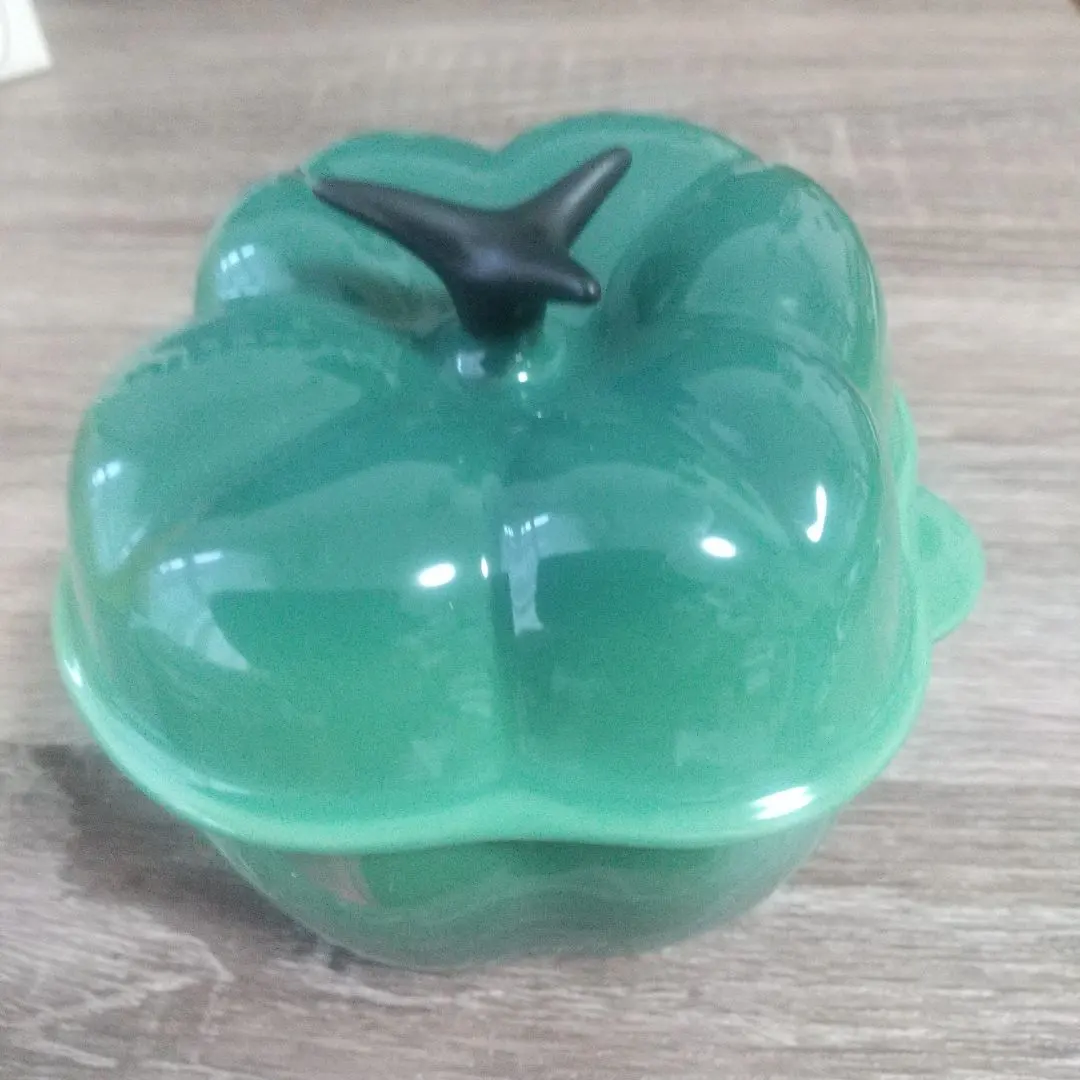 2026年最新】ルクルーゼ ピーマンの人気アイテム - メルカリ