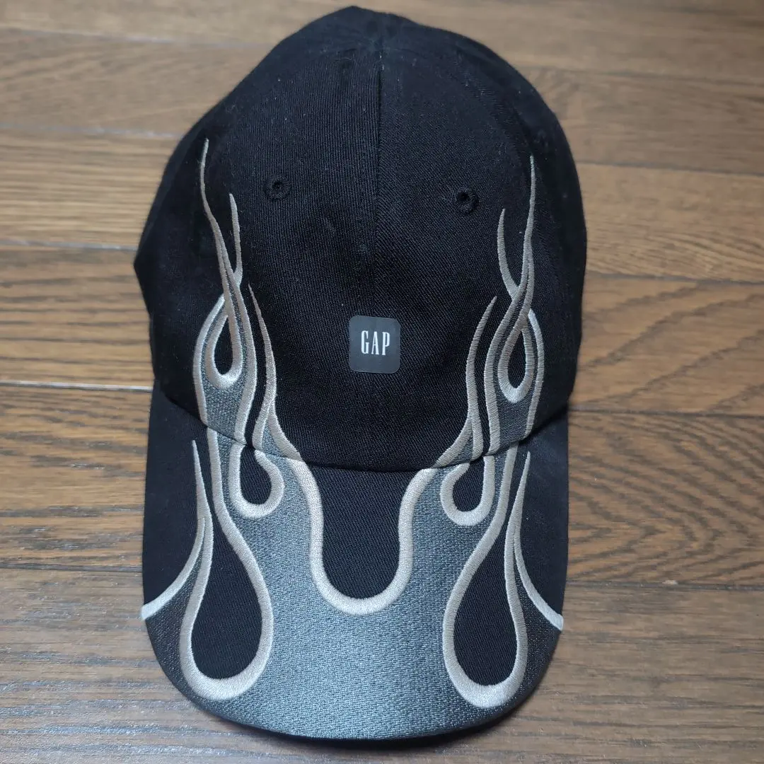 2026年最新】yeezy gap capの人気アイテム - メルカリ