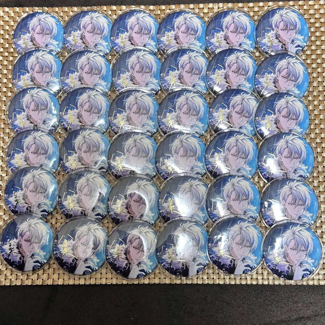 2026年最新】八乙女楽 缶バッジ ブラホワの人気アイテム - メルカリ