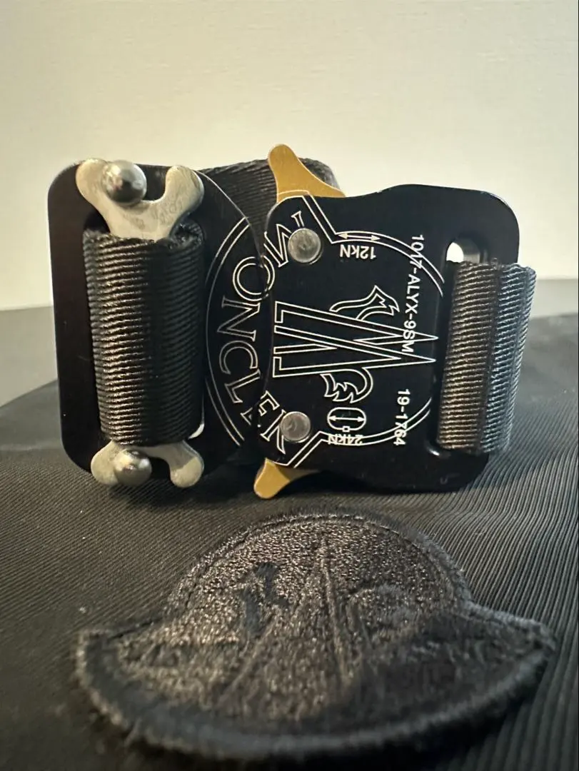 2026年最新】MONCLER ベルトの人気アイテム - メルカリ