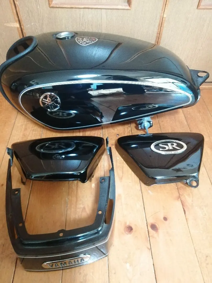 2026年最新】sr400 シートカウルの人気アイテム - メルカリ