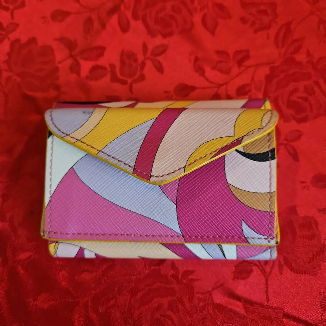 2026年最新】EMILIO PUCCI 三つ折り財布の人気アイテム - メルカリ