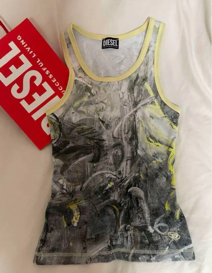 2026年最新】heaven marc jacobs タンクトップの人気アイテム - メルカリ