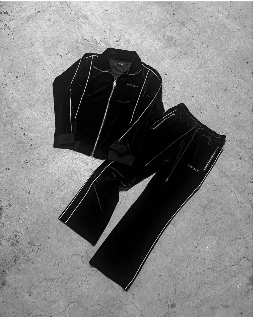 2026年最新】Last nest ベロア セットアップの人気アイテム - メルカリ