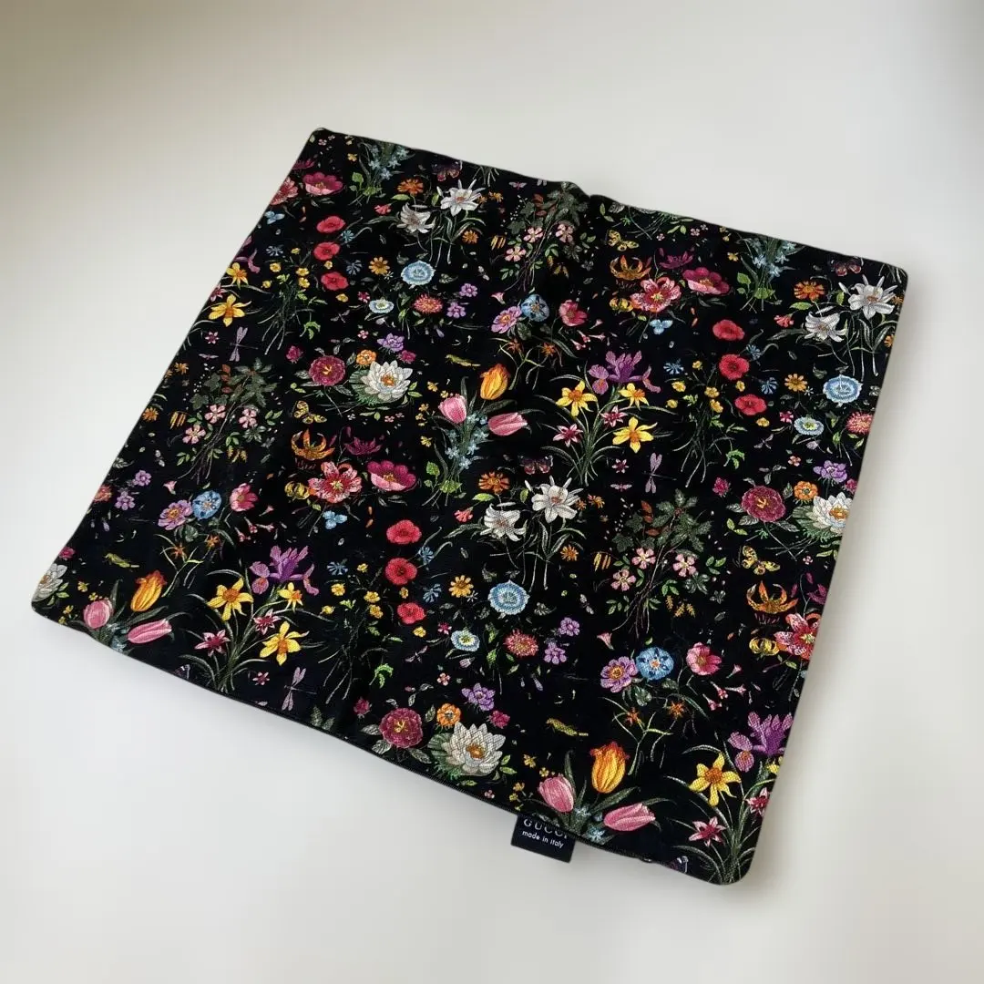 2026年最新】GUCCI クッションの人気アイテム - メルカリ