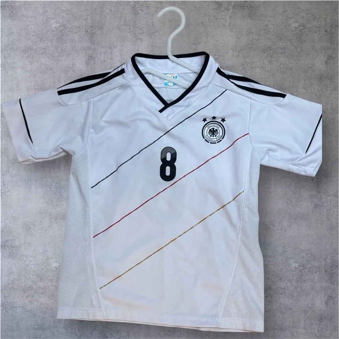 2026年最新】ドイツ代表 ユニフォーム エジルの人気アイテム - メルカリ
