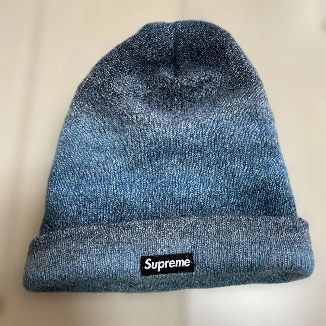 2026年最新】supremeグラデーションビーニーの人気アイテム - メルカリ