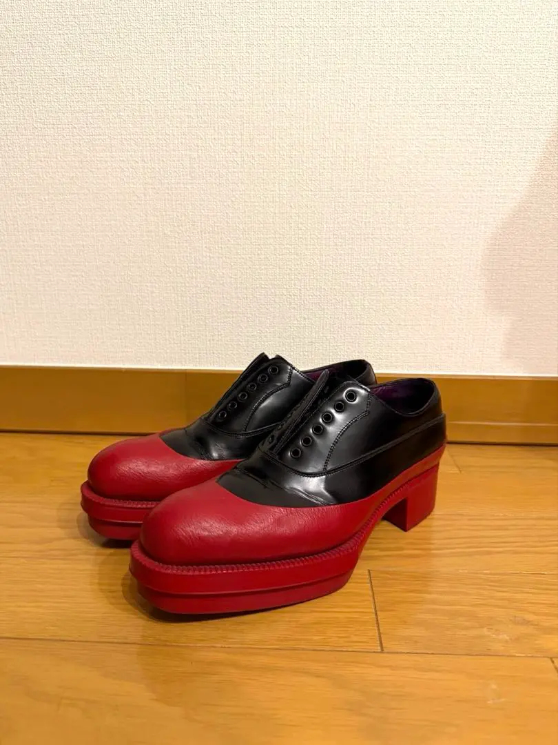 2026年最新】prada ラバーソール 12awの人気アイテム - メルカリ