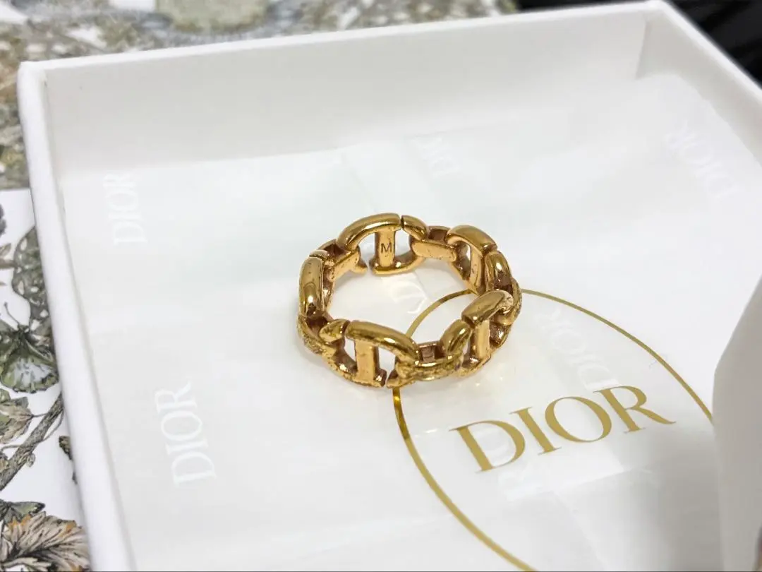 2026年最新】DIOR CD Navy リングの人気アイテム - メルカリ
