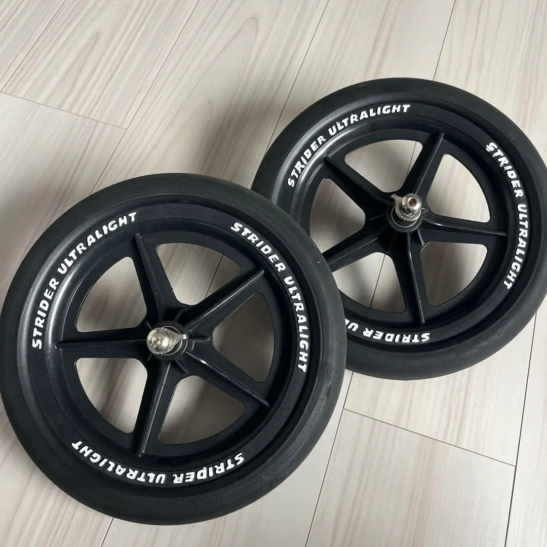 2026年最新】eva タイヤ ストライダーの人気アイテム - メルカリ