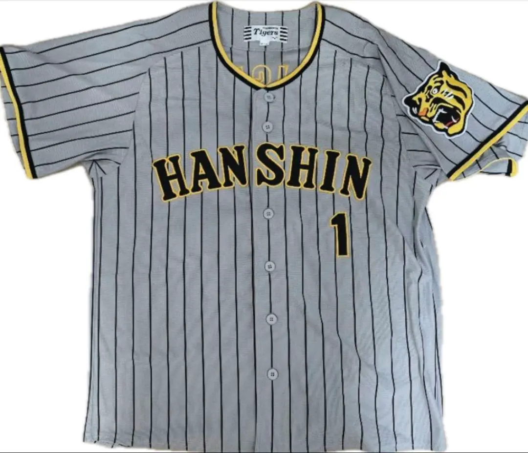 2026年最新】森下翔太 ユニフォーム ビジターの人気アイテム - メルカリ