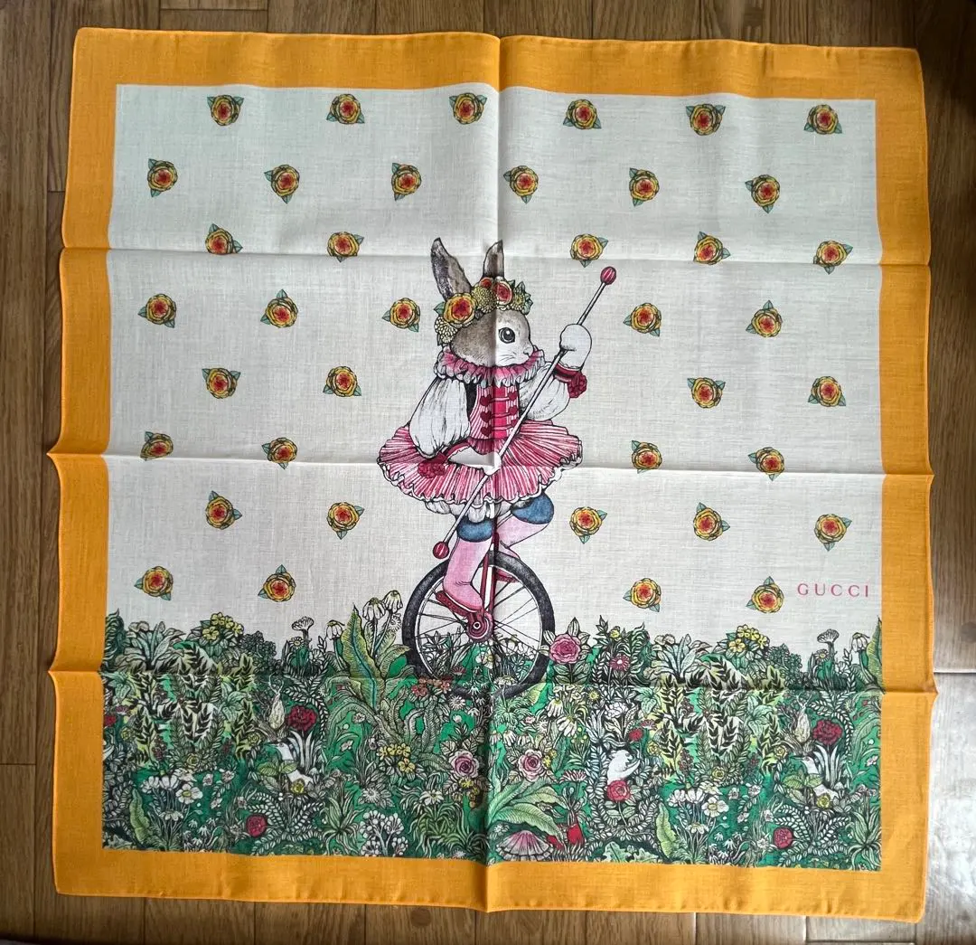 2026年最新】ヒグチユウコ gucci スカーフの人気アイテム - メルカリ