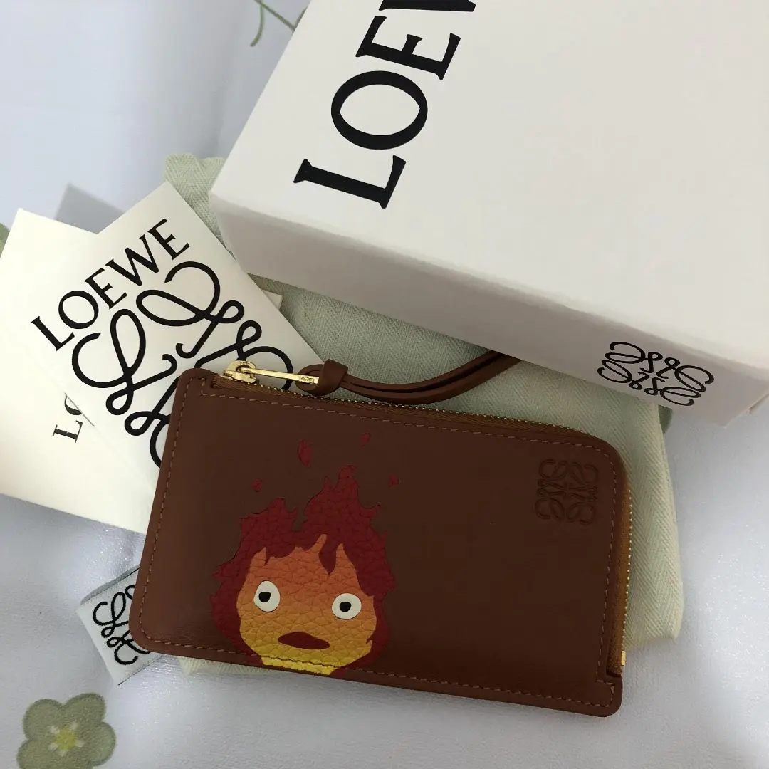 2026年最新】loewe ハウル カードケースの人気アイテム - メルカリ