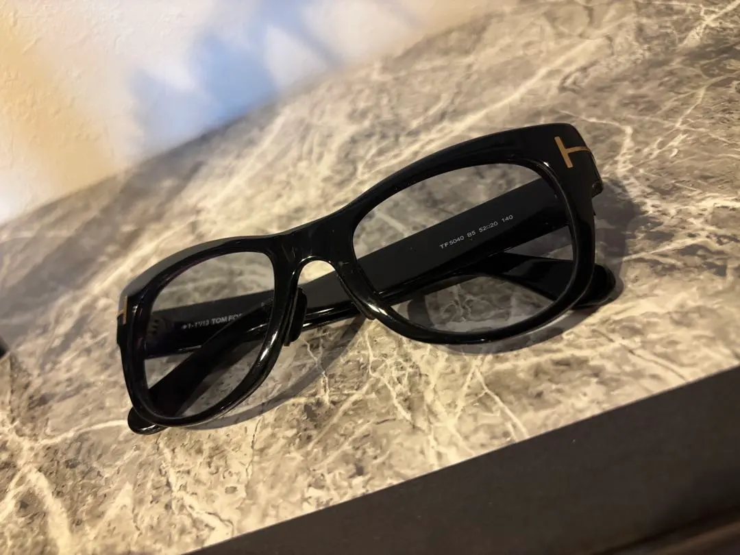 2026年最新】HYDE サングラス トムフォードの人気アイテム - メルカリ