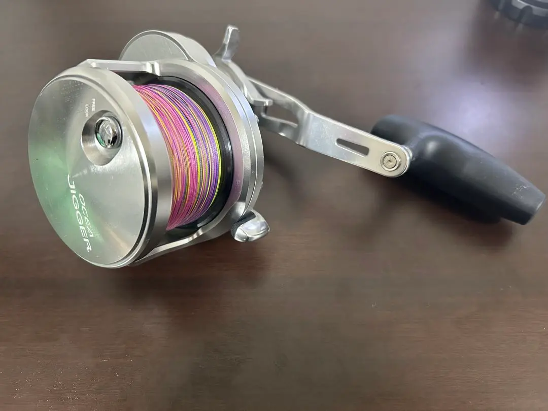 新品！シマノステラSW20000PG.オシアジガー4000HG.ツインパワー