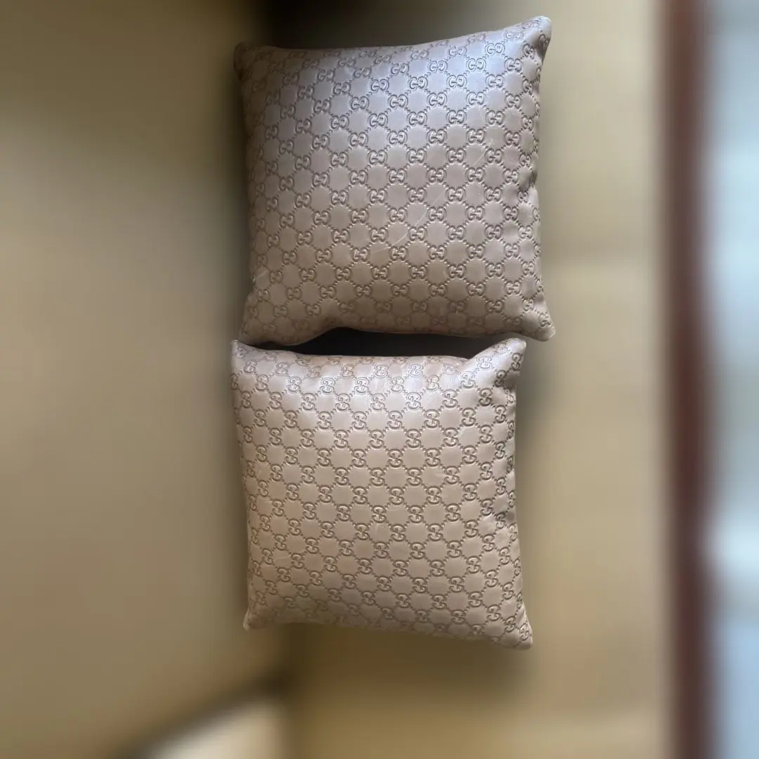 2026年最新】GUCCI クッションの人気アイテム - メルカリ