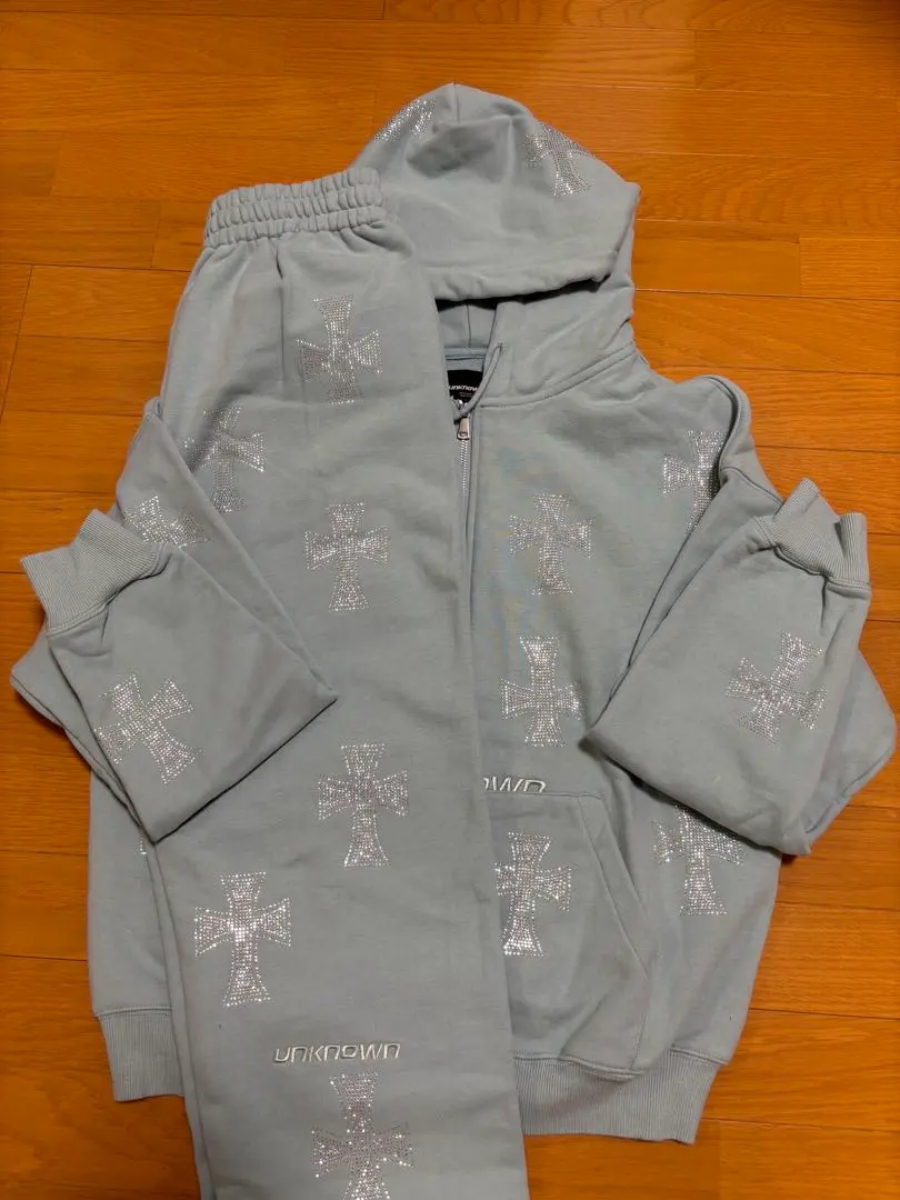 2026年最新】unknown london パーカー 青の人気アイテム - メルカリ