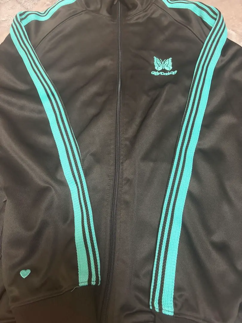 2026年最新】ガールズドントクライ needlesの人気アイテム - メルカリ