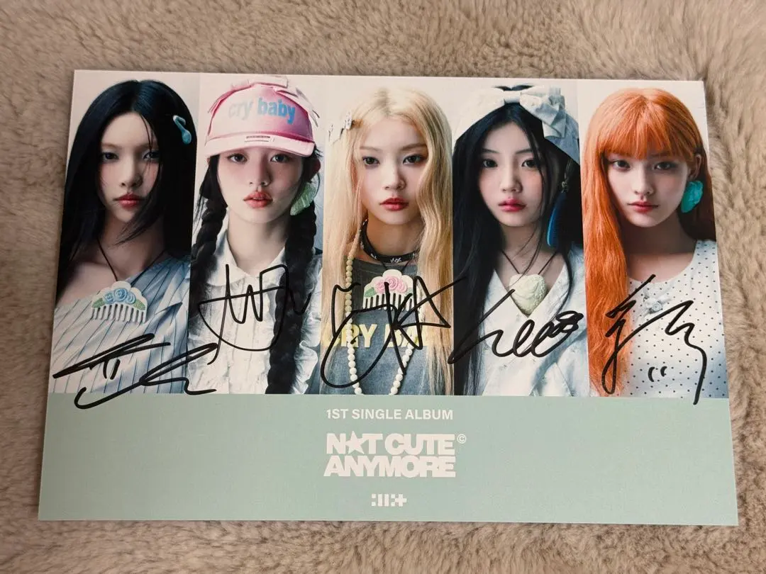 2026年最新】illit サイン チェキの人気アイテム - メルカリ