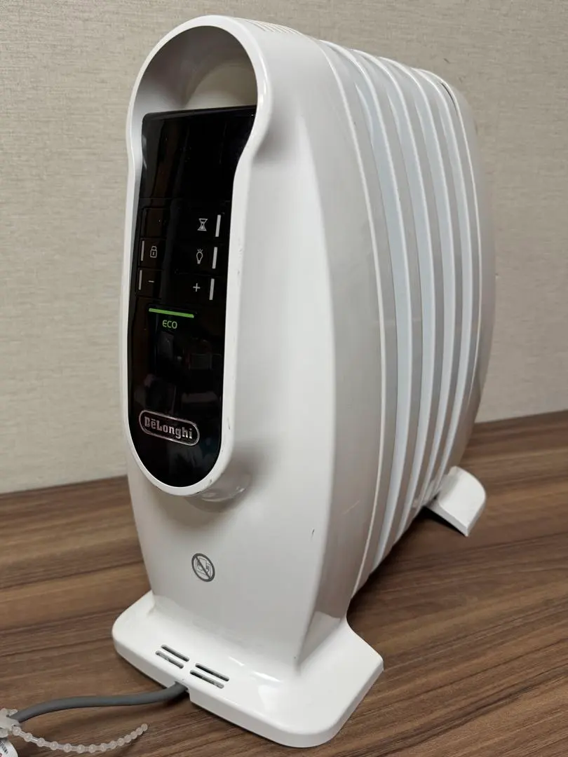 2026年最新】デロンギ オイルヒーター nj0505eの人気アイテム - メルカリ