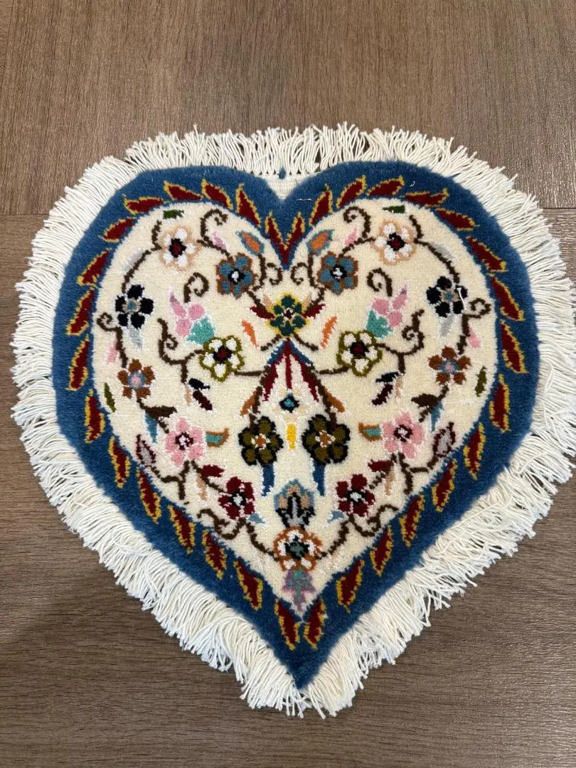 2026年最新】イスファハン ペルシャ絨毯の人気アイテム - メルカリ