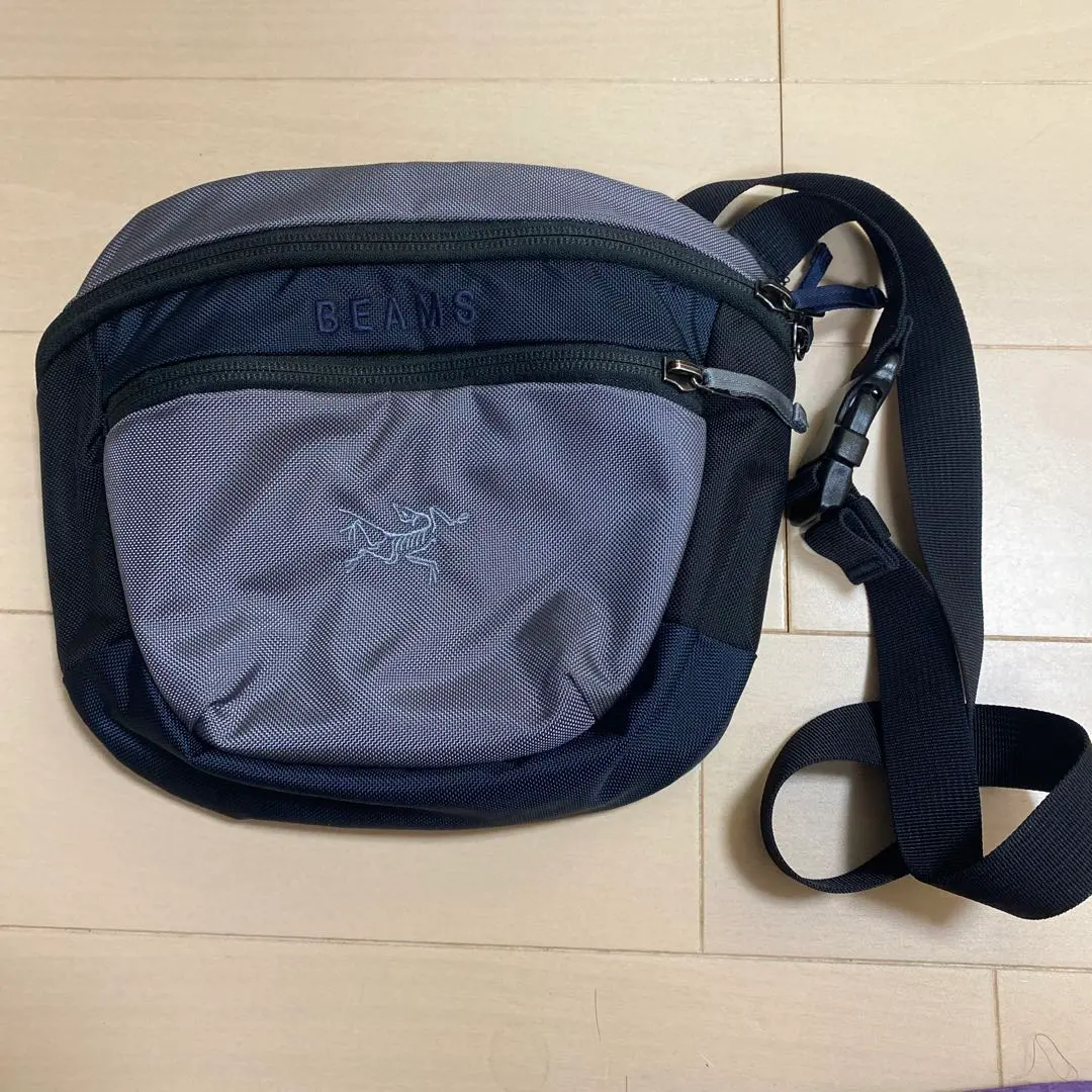 2026年最新】beams アークテリクス マカ2の人気アイテム - メルカリ