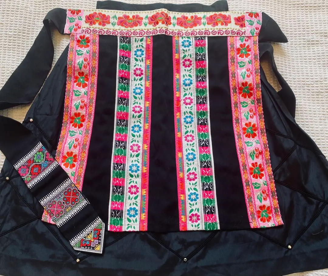 2026年最新】フォークダンス エプロンの人気アイテム - メルカリ