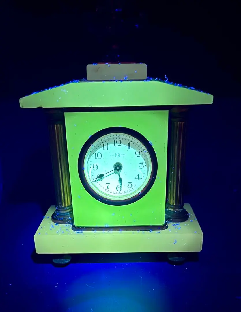 2026年最新】ウランガラス時計の人気アイテム - メルカリ