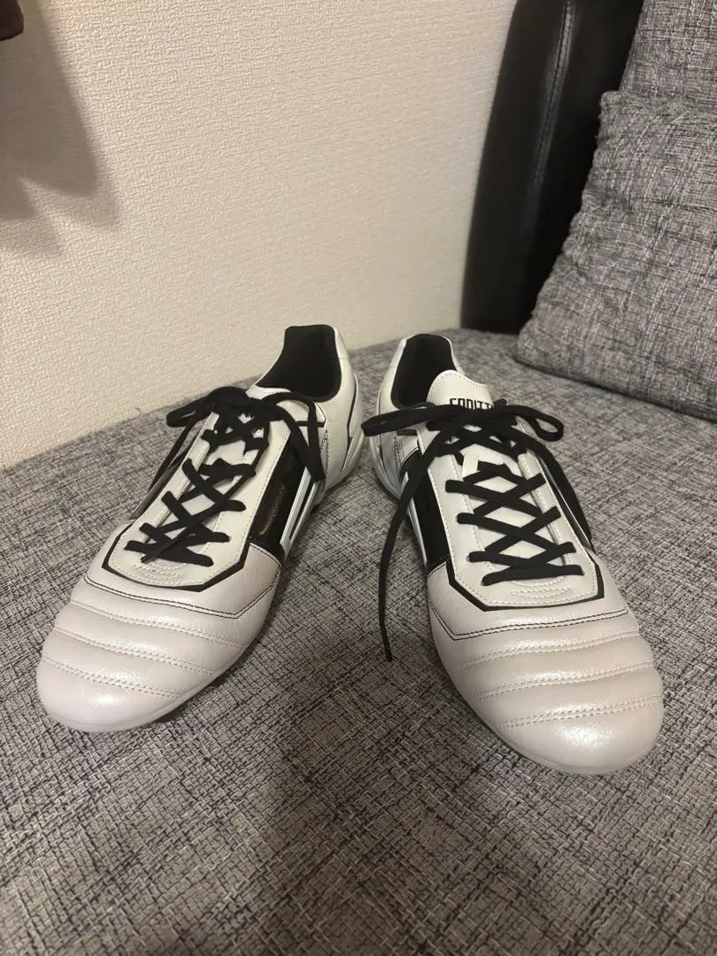 2026年最新】capitten スパイクの人気アイテム - メルカリ