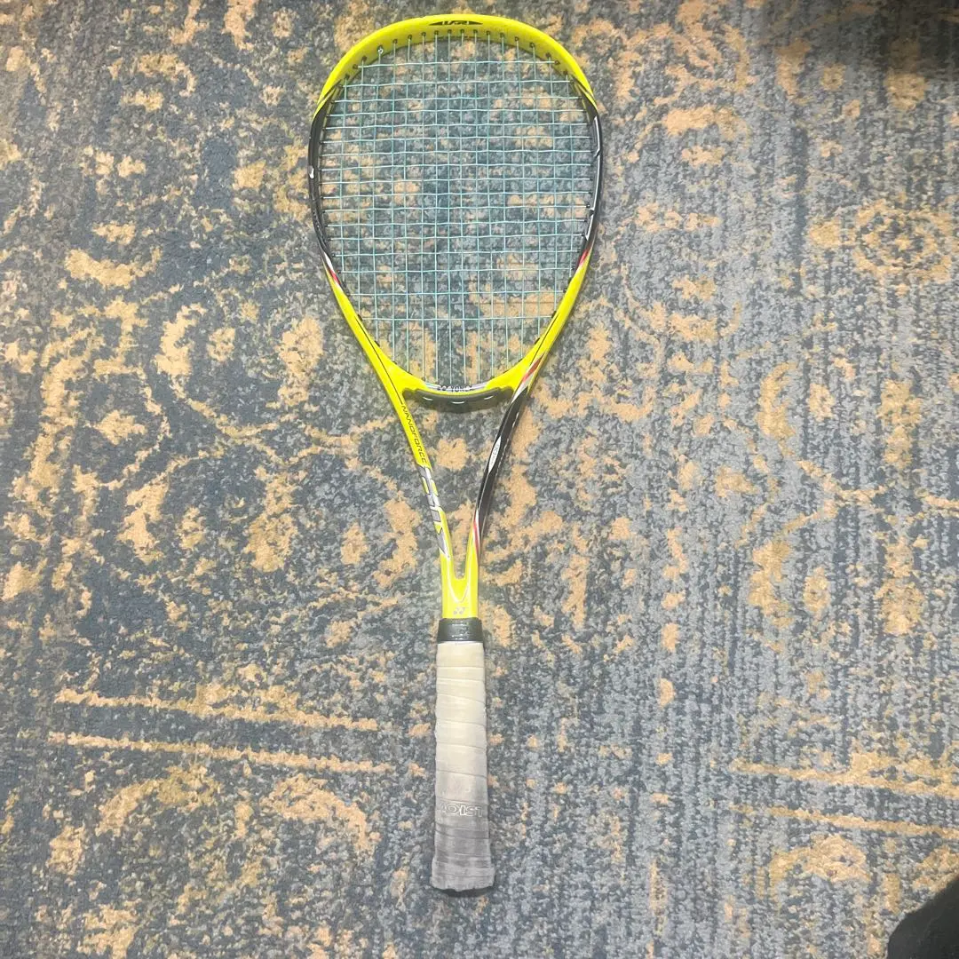 2026年最新】ヨネックス ナノフォース8v イエローの人気アイテム