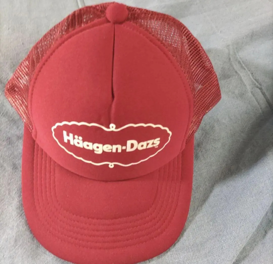 2026年最新】ハーゲンダッツ キャップの人気アイテム - メルカリ