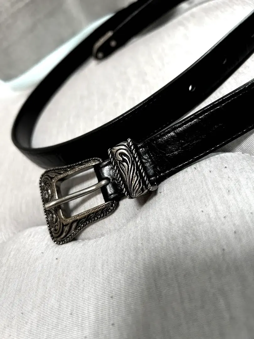 2026年最新】ウエスタンベルト サンローランの人気アイテム - メルカリ