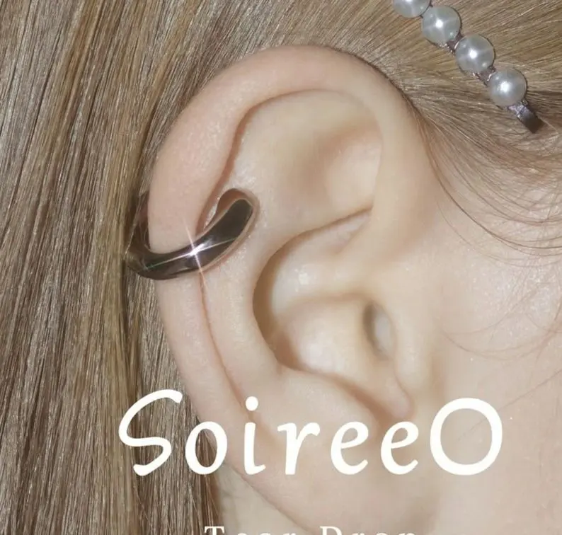 2026年最新】soireeo イヤーカフの人気アイテム - メルカリ