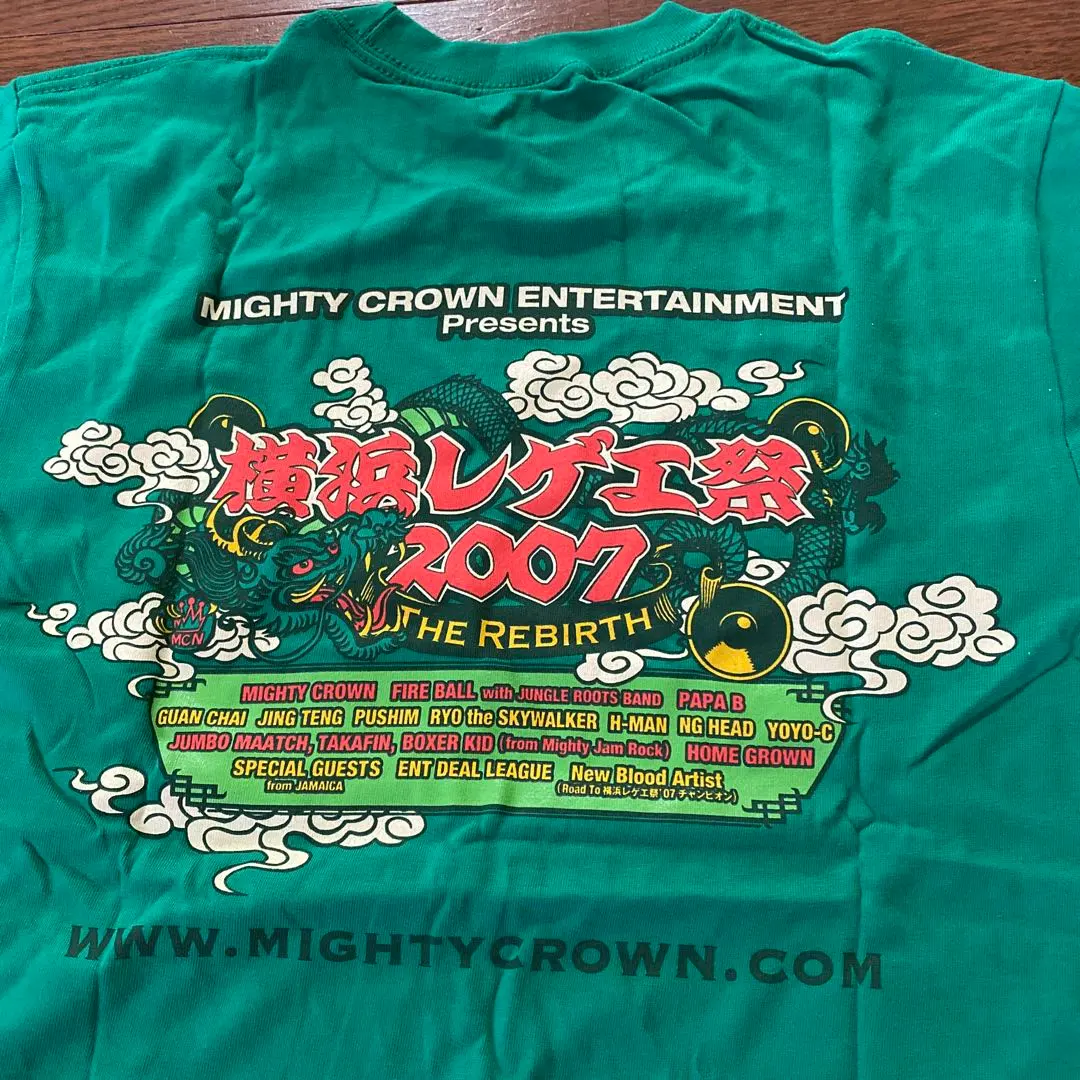 非売品】YOKOHAMA 20 HOME GROUND ボール型Tシャツ